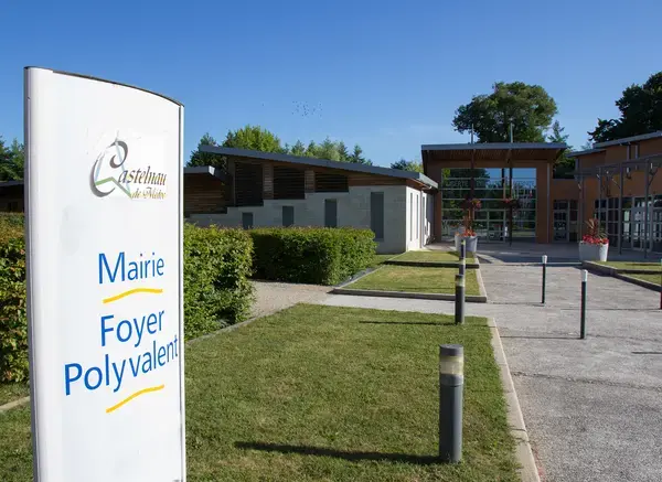 Borne de Recharge 33 Installateur borne de recharge Castelnau-de-Médoc